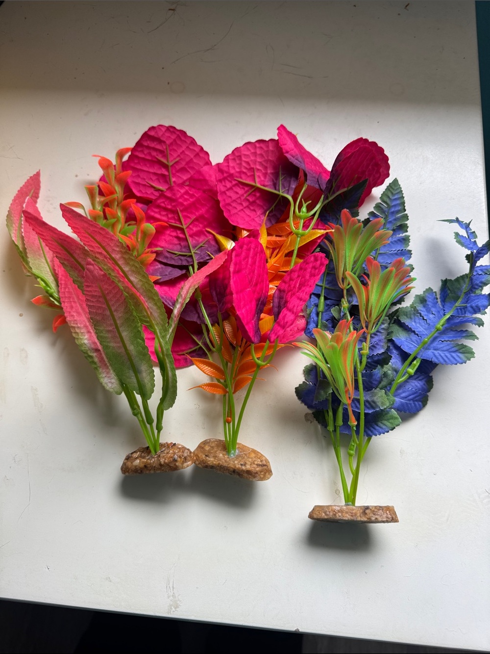 Colorful Silk Aquarium Plants & Flowers with Weighted Bases – Fish Tank Decor